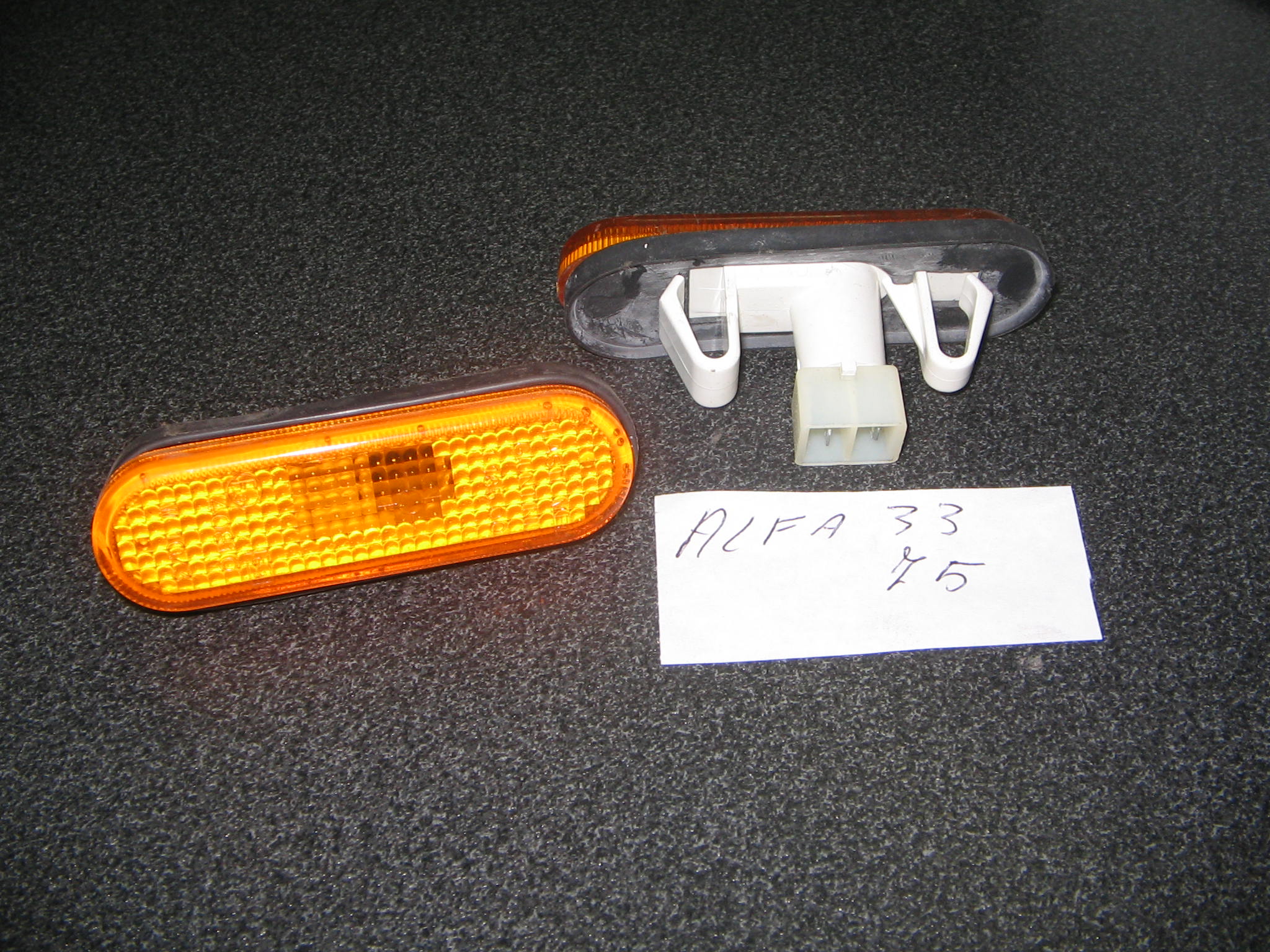ALFA 33 / 75 PREZZO CAD.1 FANALINO N.3009